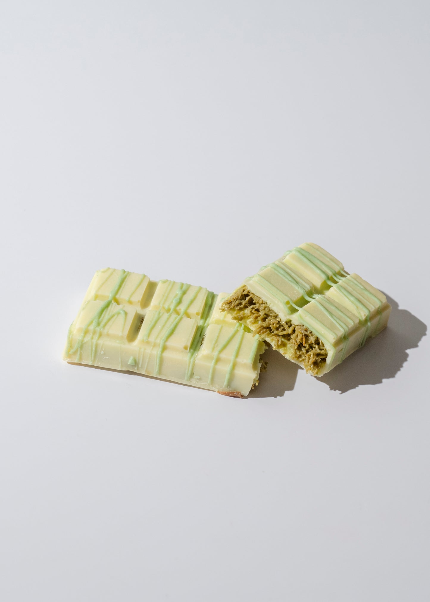 Dubai White Chocolate Pistachio Bar