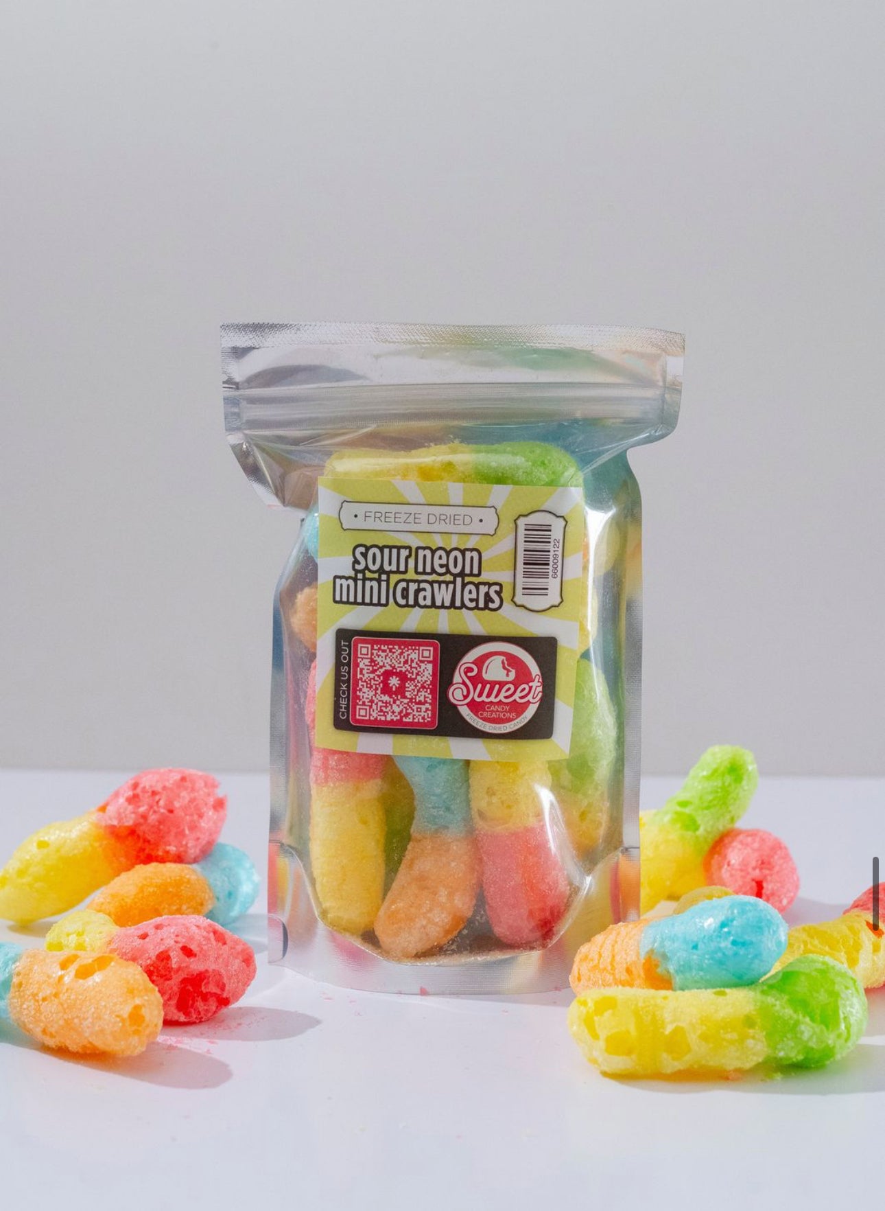 Freeze Dried Sour Neon Gummi Worms