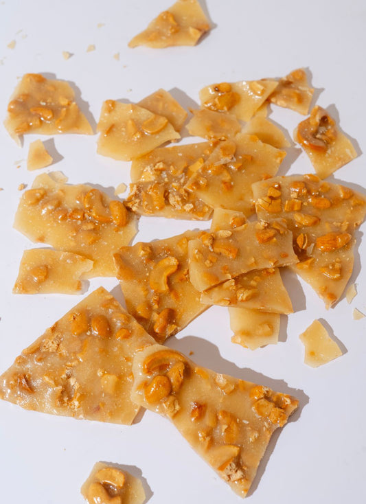 Cashew Brittle (8 oz)